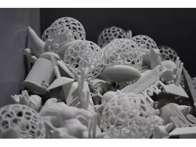 SLS Musterbauteile aus PA12 Kunststoff